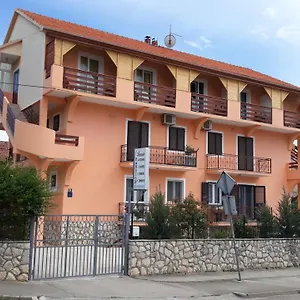 pansion-maria.hotelinzadar.com/